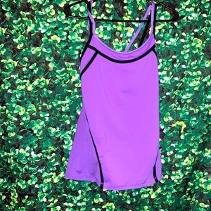 Lululemon sports shirt